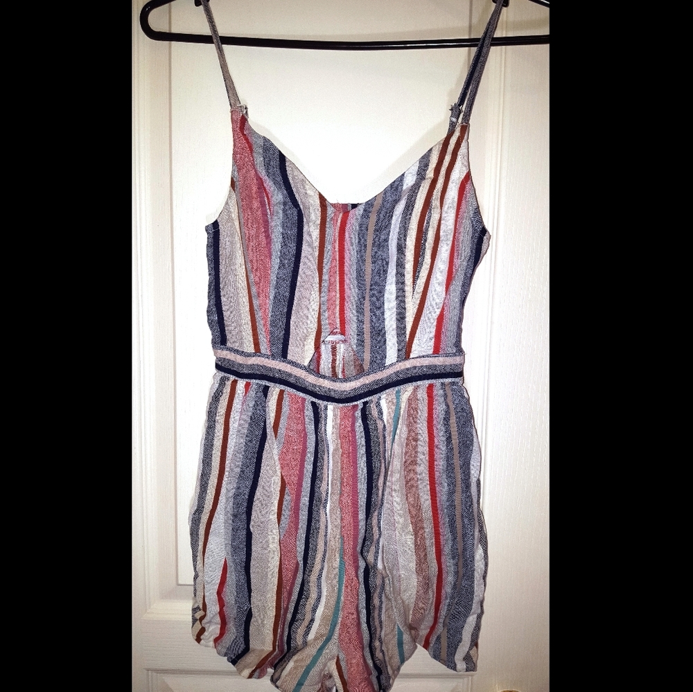 American Eagle Outfitters Romper - Picture 3 of 6